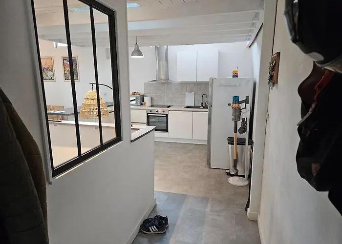 Maison Proche 度假居 *