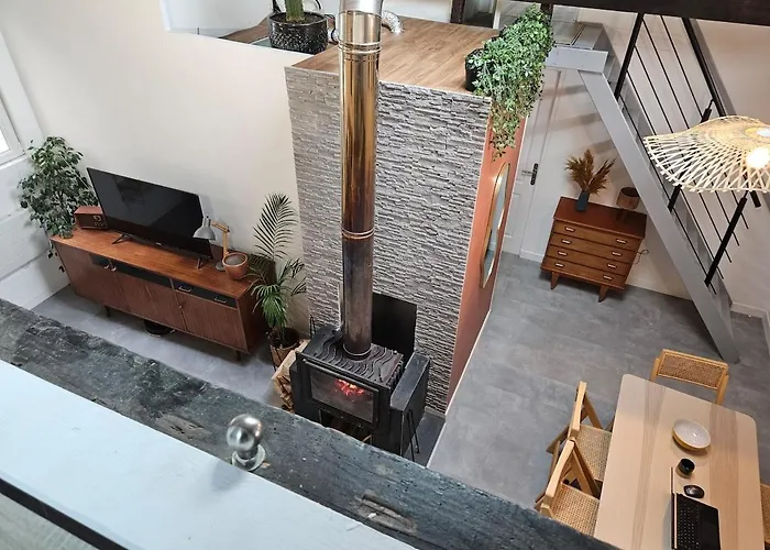 Maison Proche 度假居 *