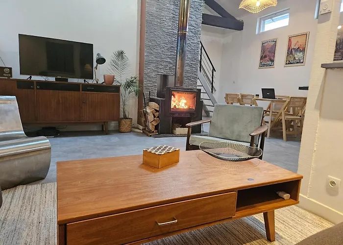 Maison Proche 度假居 *